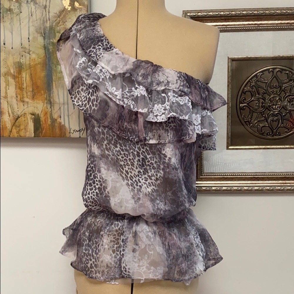 GUESS Single shoulder Top Like-New, Small